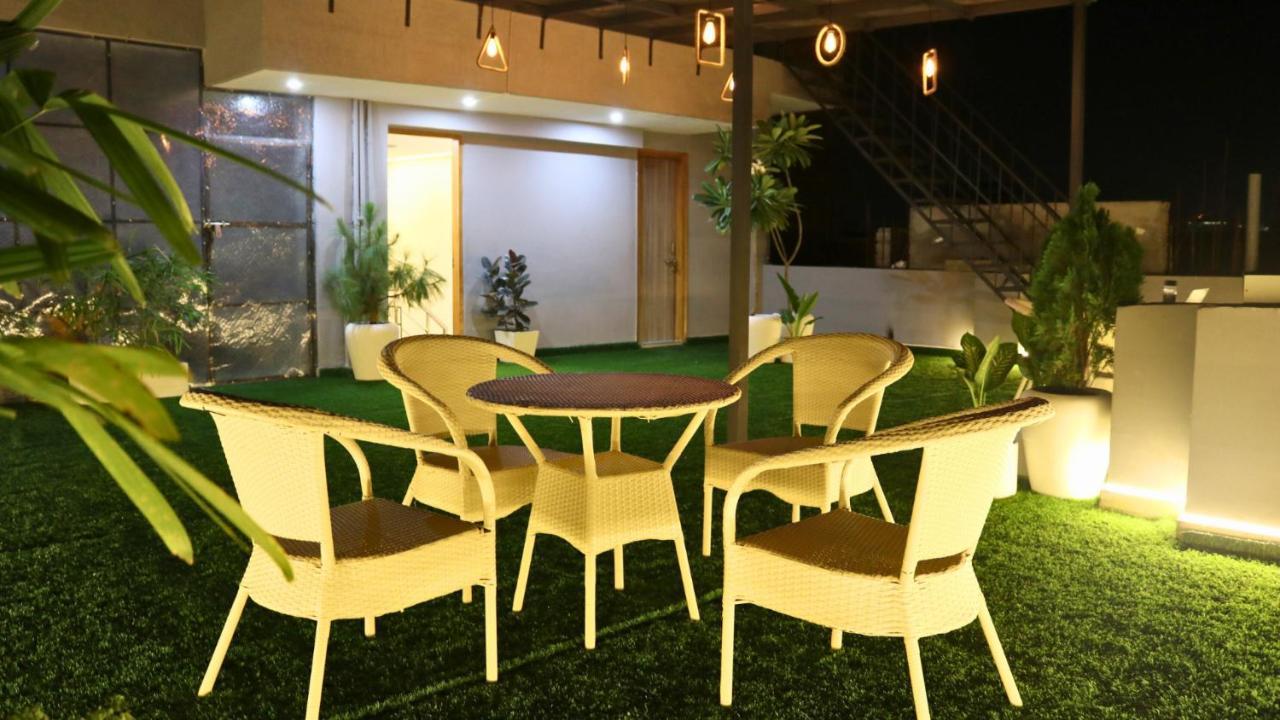 גורגאון Fuji Ryokan Corporate Stays מראה חיצוני תמונה